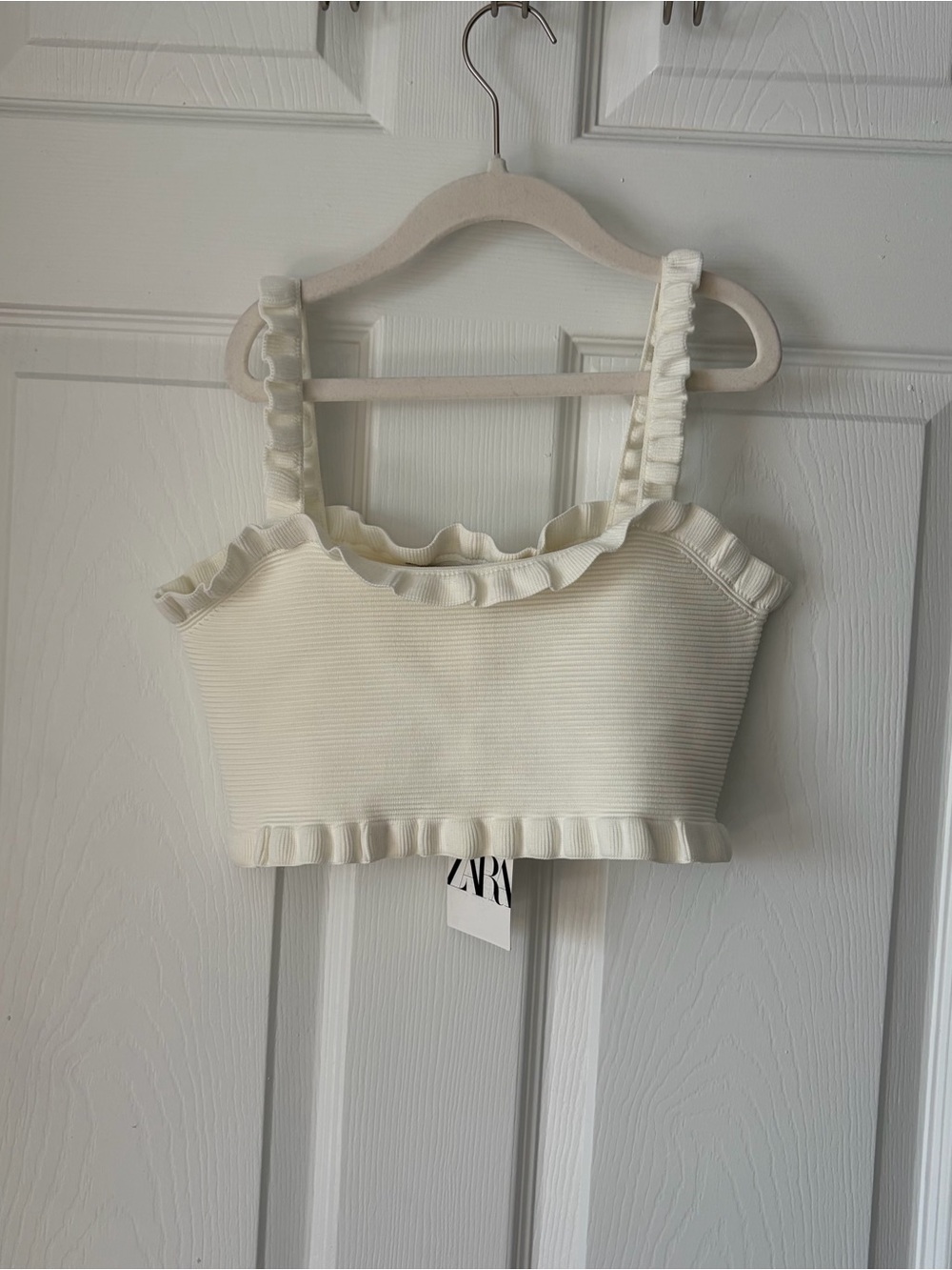 NWT Zara Ribbed Ruffle Cropped Tank Top in White size Small